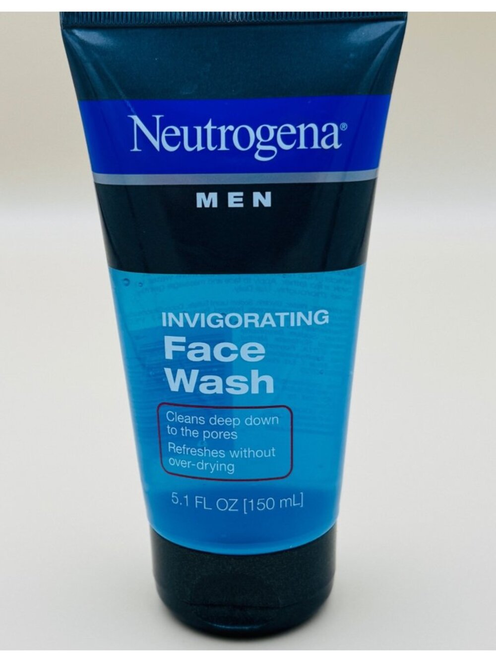 Neutrogena Men Invigorating Face Wash 5.1oz Rare Discontinued